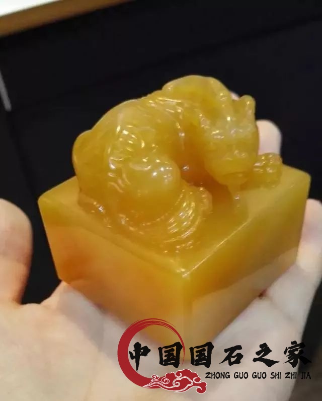 寿山石和老挝石的区别