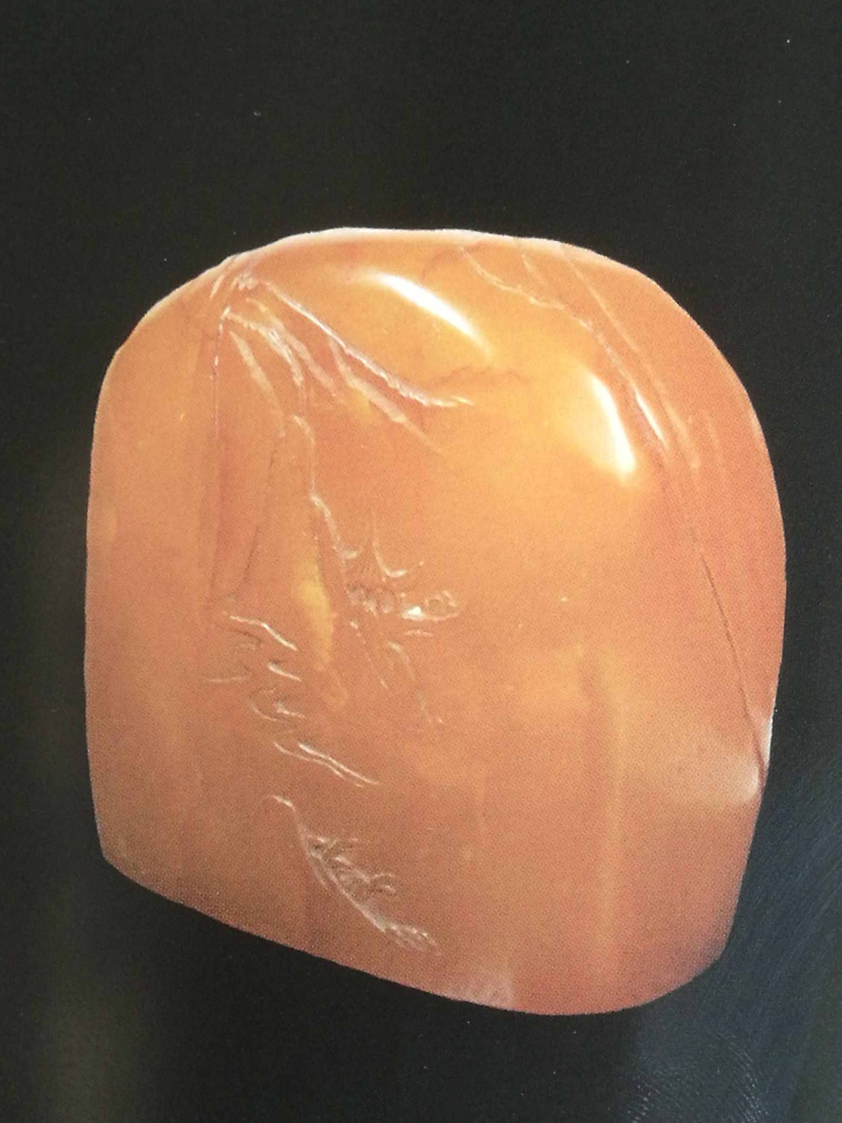 寿山石精品因被玩家收藏而退出市场，供应量稀少